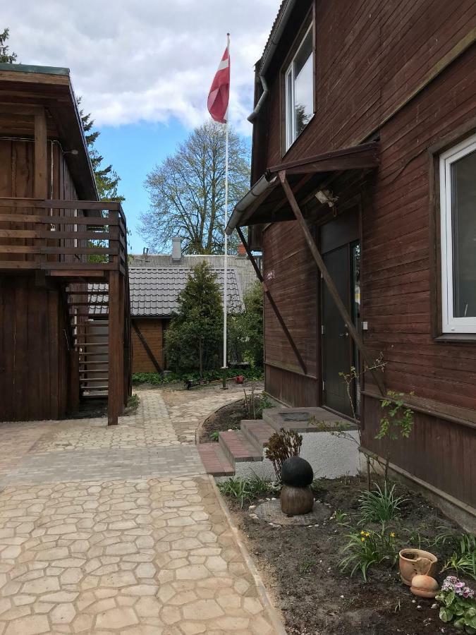 Viesu Maja Arnicani Ragaciems Buitenkant foto