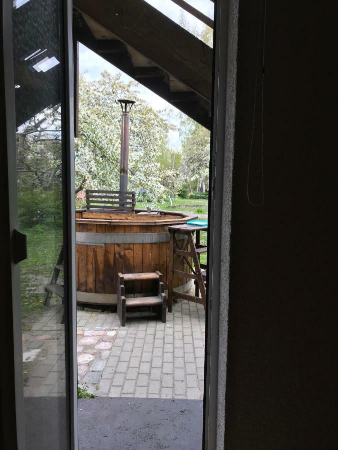 Viesu Maja Arnicani Ragaciems Buitenkant foto